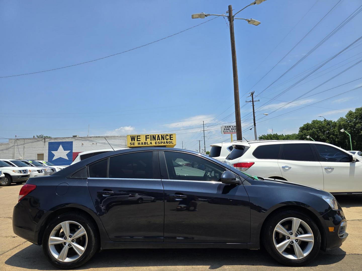 2015 Chevrolet Cruze 2LT (1G1PE5SB8F7) with an 1.4L L4 DOHC 16V TURBO engine, 6-Speed Automatic transmission, located at 2660 S.Garland Avenue, Garland, TX, 75041, (469) 298-3118, 32.885387, -96.656776 - Photo#2