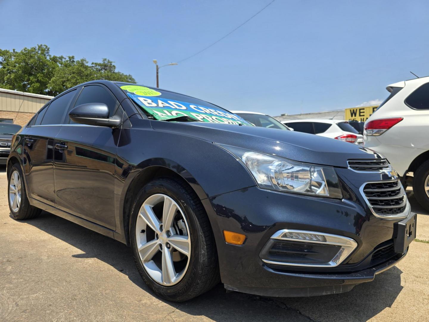 2015 Chevrolet Cruze 2LT (1G1PE5SB8F7) with an 1.4L L4 DOHC 16V TURBO engine, 6-Speed Automatic transmission, located at 2660 S.Garland Avenue, Garland, TX, 75041, (469) 298-3118, 32.885387, -96.656776 - Photo#1