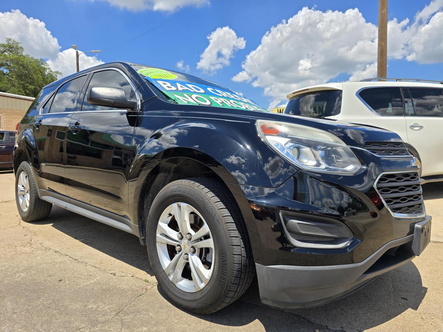 2017 BLACK Chevrolet Equinox LS (2GNALBEK3H1) with an 2.4L L4 DOHC 16V FFV engine, 6A transmission, located at 2660 S.Garland Avenue, Garland, TX, 75041, (469) 298-3118, 32.885387, -96.656776 - Photo#2