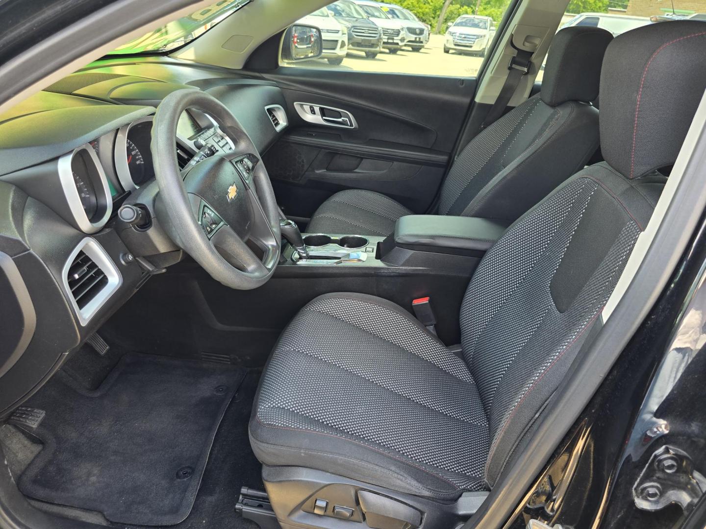2017 BLACK Chevrolet Equinox LS (2GNALBEK3H1) with an 2.4L L4 DOHC 16V FFV engine, 6A transmission, located at 2660 S.Garland Avenue, Garland, TX, 75041, (469) 298-3118, 32.885387, -96.656776 - Photo#12
